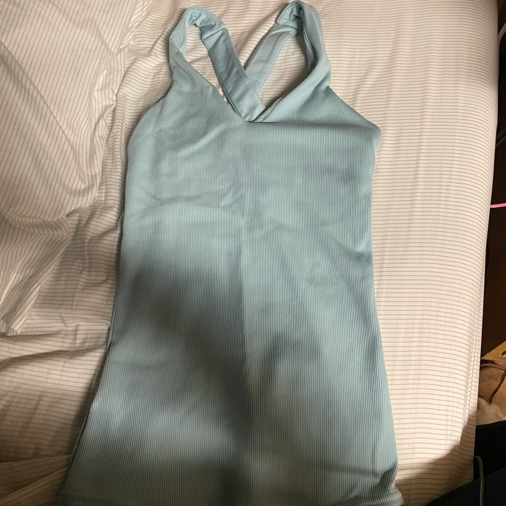 Alo Yoga tank top